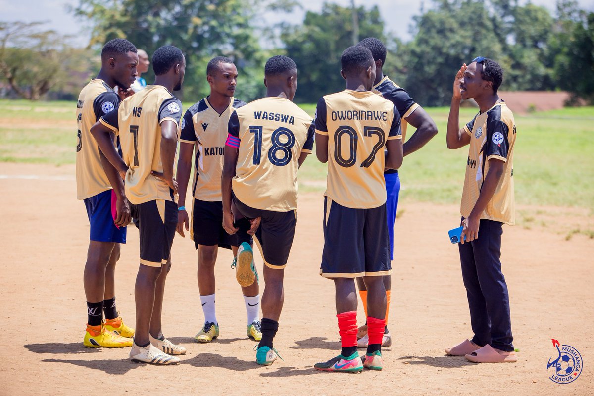 KamwikaII's tweet image. MUSHANGA LEAGUE | KATONYA FC | GRAND FINALE 
we spent time and shilling to complete the season in Mbarara. 🔥