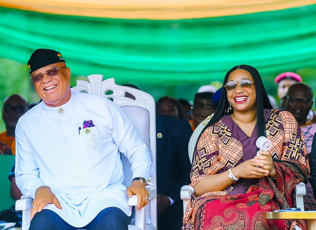 _PastorUmoEno's tweet image. Today, I commissioned the first fully functional General Hospital in Ukanafun since the area was created in 1976. This project, initiated since 2009, has now been rebuilt, equipped, and supported with new access roads under our State of Emergency on Healthcare.

I also approved…