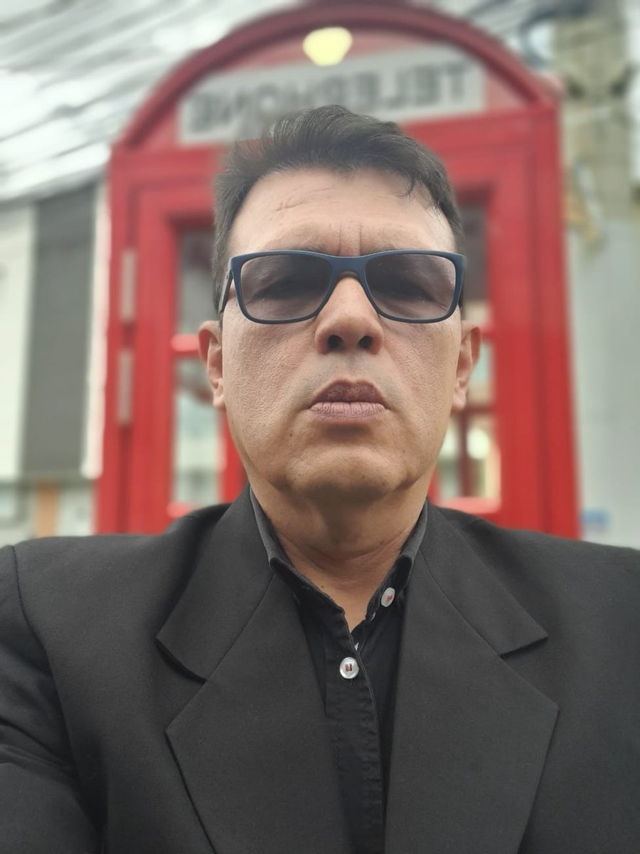 #POLÍTICAPARAMAYORES 
¡PRIMICIA! | El abogado Juan Nicolás Gómez, demandante principal que logró anular la elección de <a href="/soyjaimeandres/">Jaime Andrés Beltrán</a>, fórmula grave denuncia ante la <a href="/FiscaliaCol/">Fiscalía Colombia</a>, en 
 contra el candidato a la alcaldía de Bucaramanga, Cristian Portilla.
<a href="/figuerjoda/">JorgeFigueroaClausen</a>