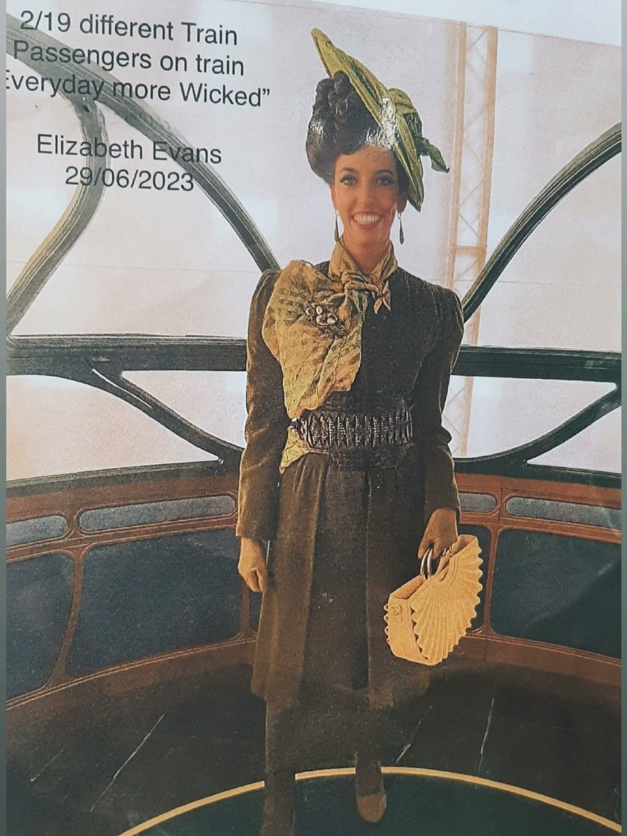 Elizabeth Bright tweet media