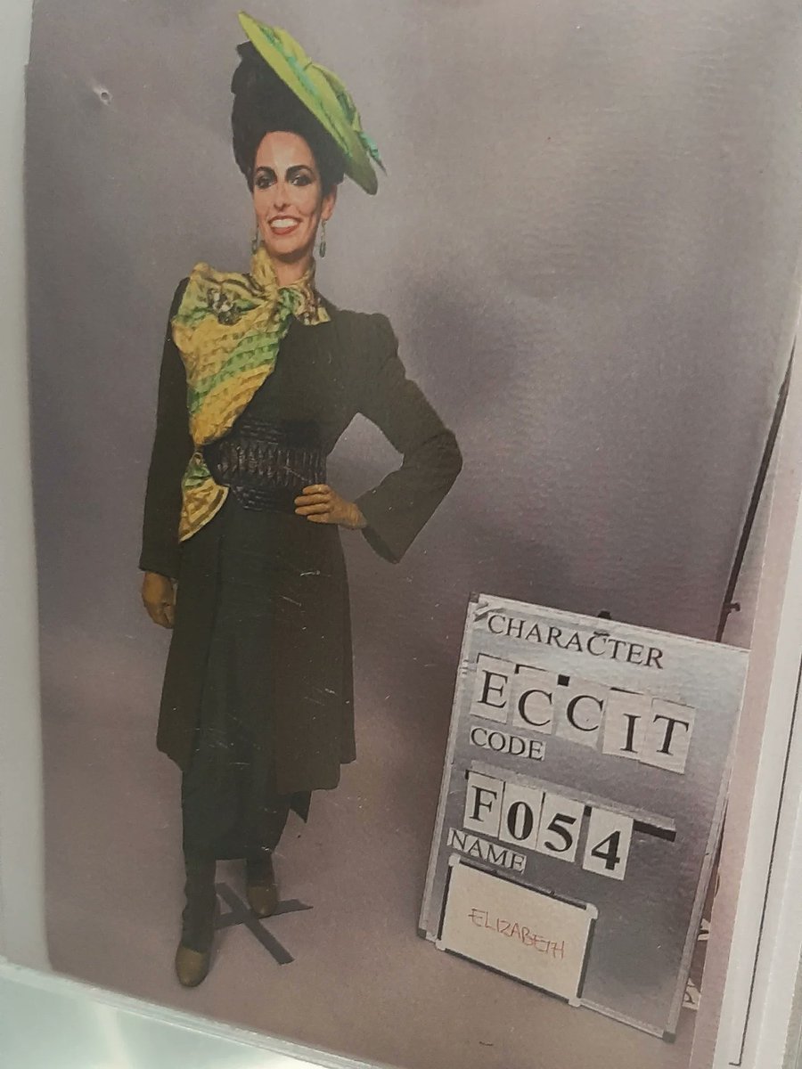 Elizabeth Bright tweet media