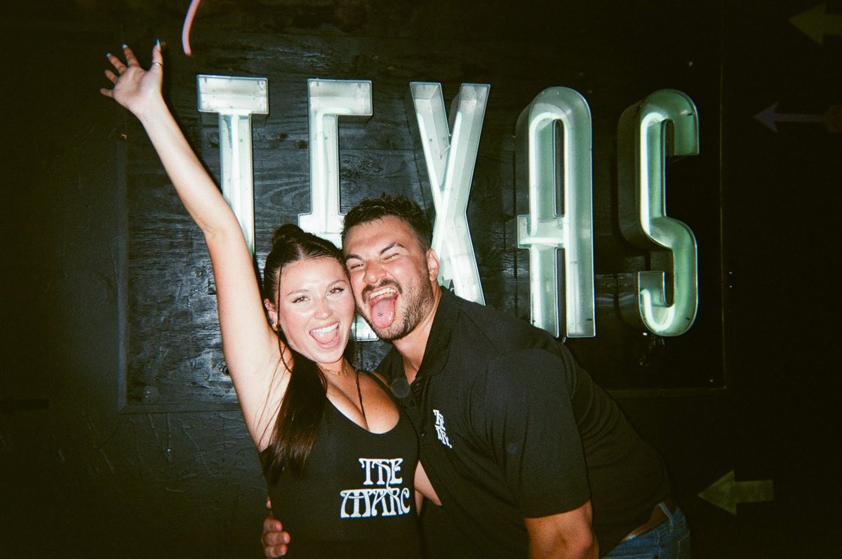 COLLEGE NIGHTS is back TONIGHT🎧🔥 Hip hop, R&amp;B, EDM, throwbacks + more — all night long 🤩 
Sounds by Internet Famous 👾
TONIGHT | Doors at 10PM | 18+