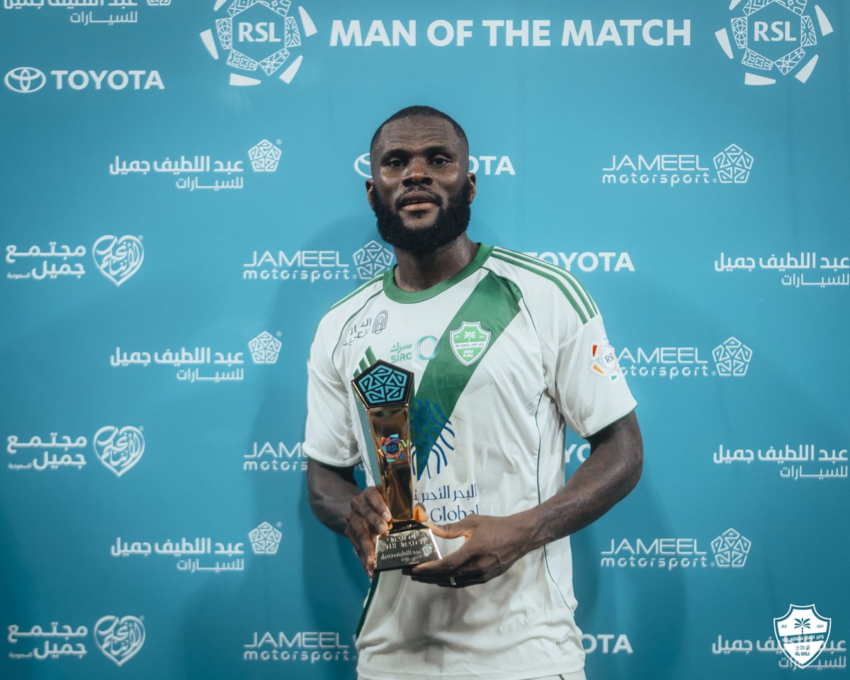 ALAHLI_FC's tweet image. فرانك كيسييه.. نجم المباراة 🤩🫡

#الأهلي_القادسية
#دوري_روشن_السعودي