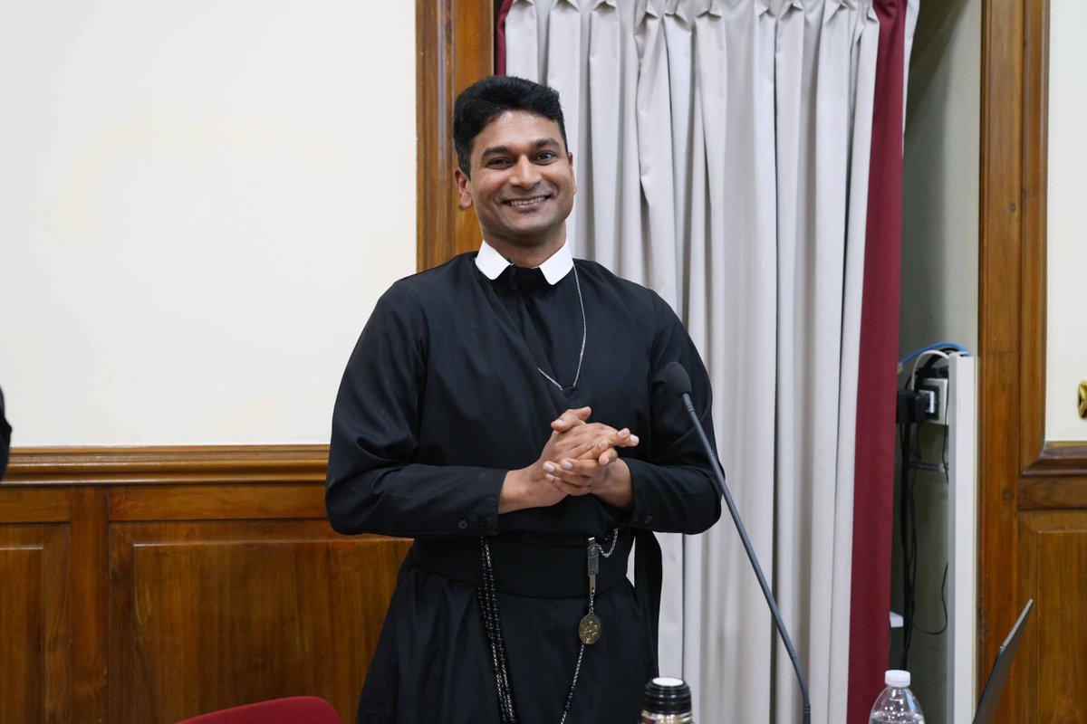 Scalanews1's tweet image. ```Scala News```
*“A New Doctor in Sacred Theology from the Pontifical Gregorian University Rev. Fr. Selwin Anthony Colaco, C.Ss.R. from the Vice Province of Majella in India””* tinyurl.com/kb3vph5b #CSSR #Redemptorists #RedemptoristsInternational #ScalaNews