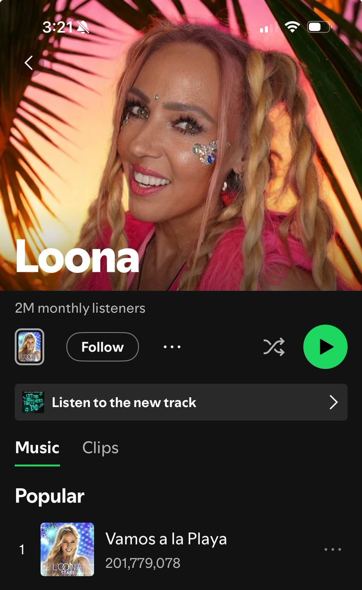 futchassemble's tweet image. these streams and monthly listeners omg why’d she end LOONA