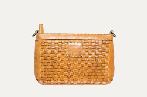 MySmallStoreMN's tweet image. Fall in love all over again with the gorgeous Kiko Weaved Crossbody Bag! 🌟 Perfect for every outing — stylish, chic, and ready to turn heads. Check it out now! ✨👜

Read more here 👉 zurl.co/V1fAg  

#FashionGoals #AccessoryCrush #HandmadeVibes #MySmallStore