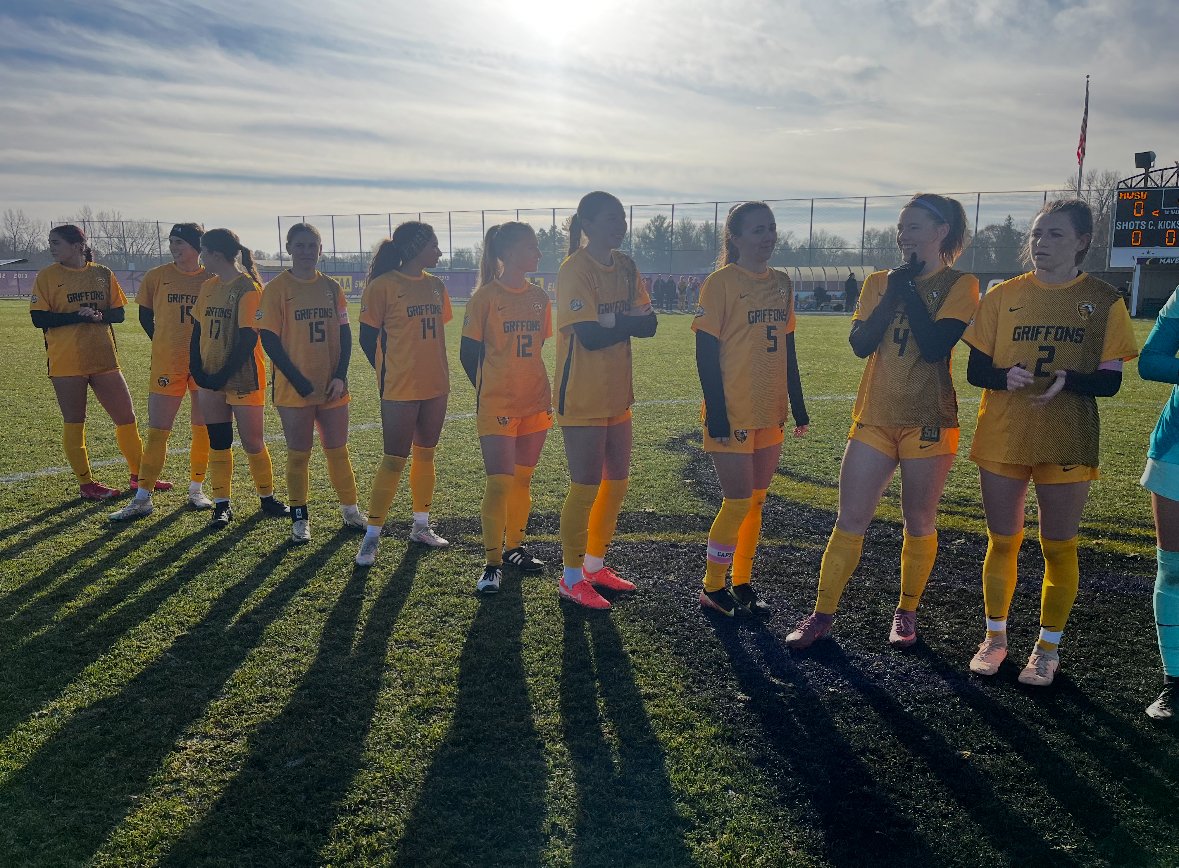 MWSUGriffons's tweet image. Heads held high ⚽

No. 5 seed Griffon Soccer falls 2–0 to No. 4 seed Washburn in the NCAA First Round.

📰 -  bit.ly/43Nk7Z8

#FightOn50