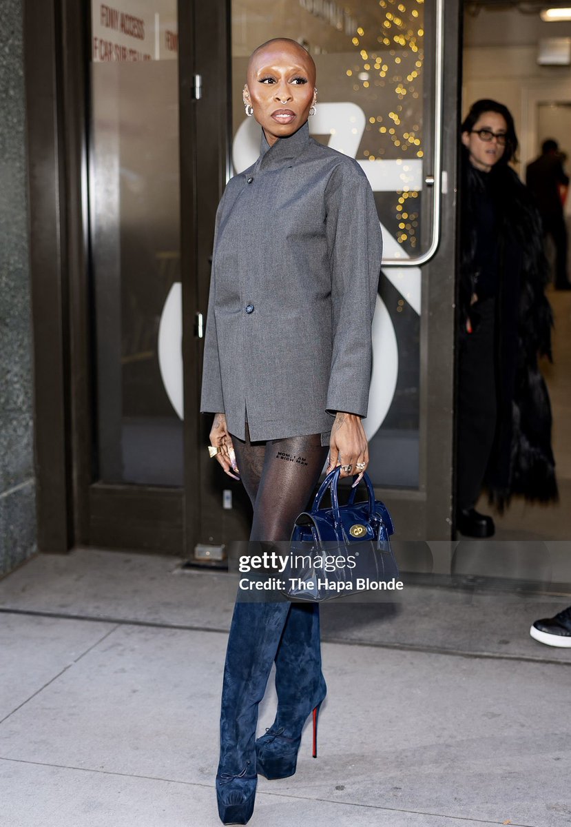 cyntrishh's tweet image. love when a bad bitch knows she’s a bad bitch