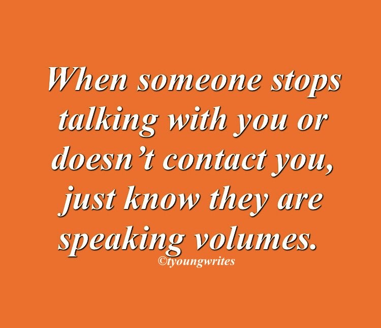 tyoungwrites's tweet image. Nonverbal communication can sometimes convey a message louder than verbal communication. Also, do you  really want to deal with someone that doesn’t want to deal with you?  Do better. 😉💯#MyThoughts #justsaying #Writer #audacity #shady #nonverbal