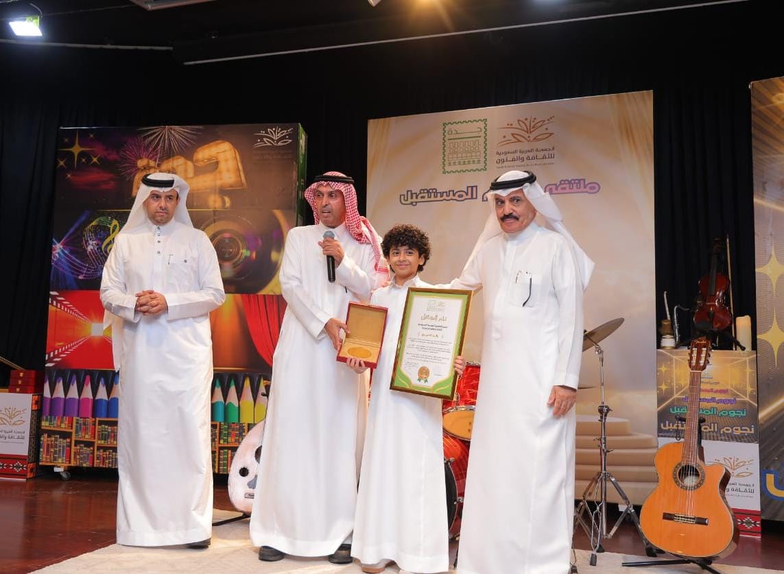 الممثل رائد العسيري 🇸🇦 tweet media