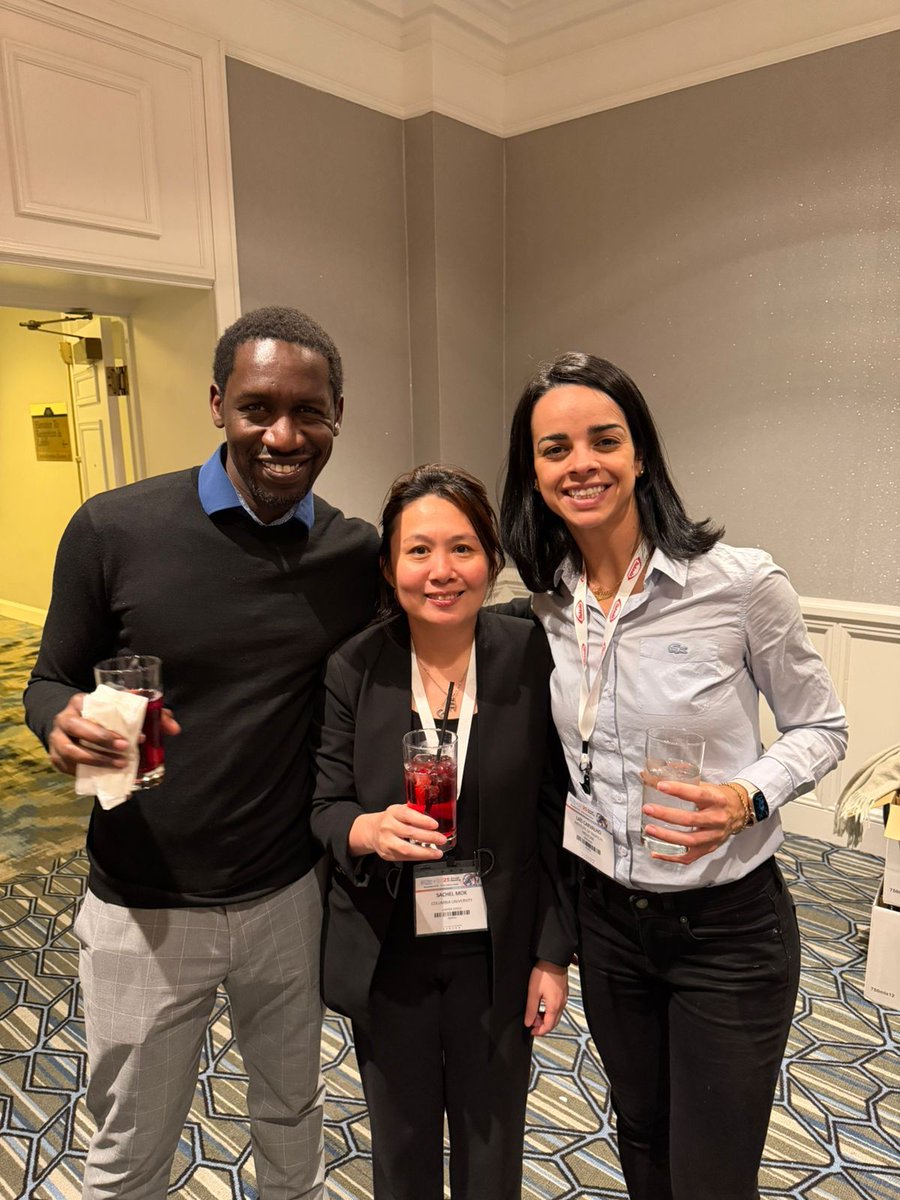 mok_lab's tweet image. Proud to attend our first #ASTMH as the Mok Lab! Grateful for the chance to (re)connect with colleagues and to see the community’s impactful work advancing the fight against malaria. 🌍🦟