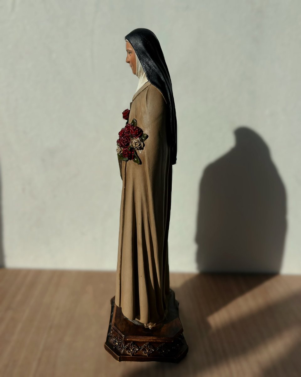 hbriellabr's tweet photo. Terminei minha santinha ♥️🌹

Você colocaria no seu altar? https://t.co/igzgtfjYJQ