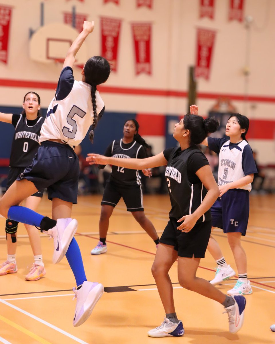 TownCentre's tweet photo. Our High School Girls Basketball buyout game was a huge success 🏀💙 Students packed the gym to cheer on our team while supporting an amazing cause.
#TownCentrePrivateSchools #PrivateSchoolMarkham #PrivateSchoolToronto https://t.co/1jguJlv1Mr