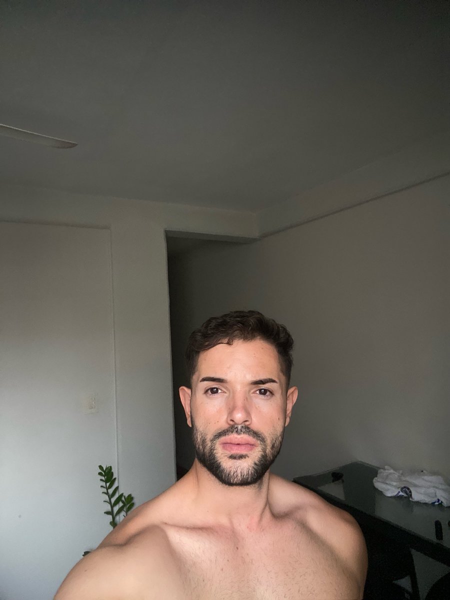 eu_castelli's tweet photo. A cara / a pica 🥵🔥 https://t.co/z27f0PZCPF