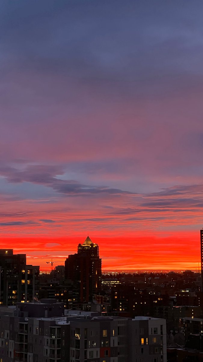blabbit000's tweet image. About that sunrise this morning… 😍 #yyc