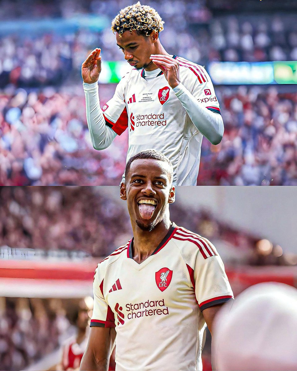Melo_lfc's tweet image. A safe reminder that we still have the two best strikers in the world after Haaland