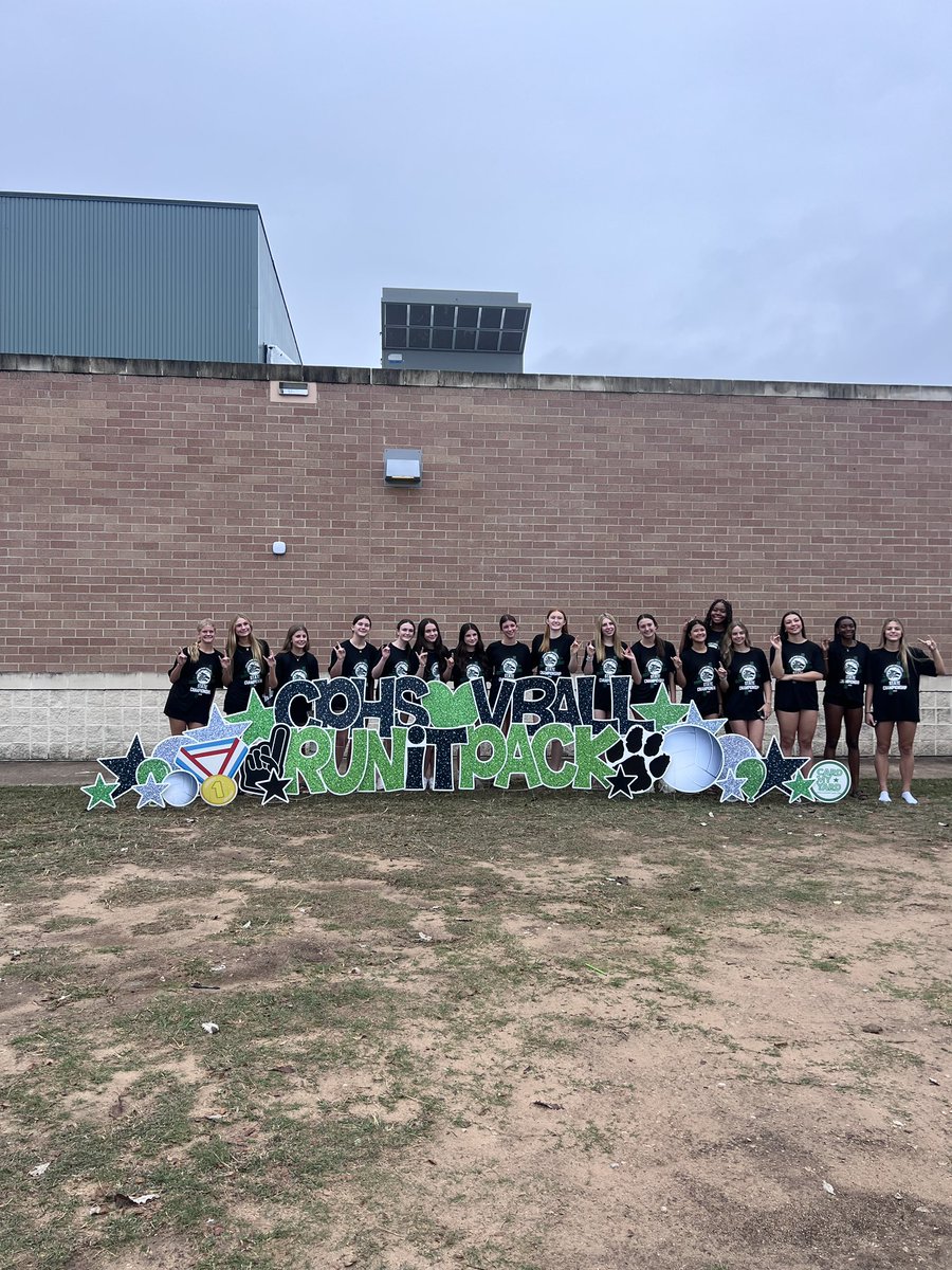 cphsvb2018's tweet image. Round 6 Playoff Ready:  Run it Pack🌟Let’s GO 💚🐺#CPProud #TheStandard #ForthepackWiththepack