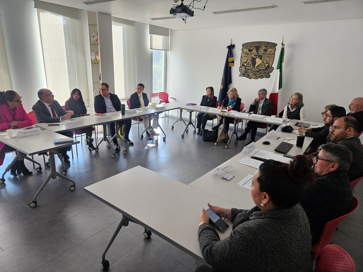 GlobalFCPyS's tweet image. La FCPyS fue protagonista en una reunión estratégica con la Dra. Mariela Morales, Coordinadora del Ius Constitutionale Commune en América Latina Project del Max Planck Institute de Alemania.
Esta participación subraya el compromiso de la FCPyS con el conocimiento global. 🌏