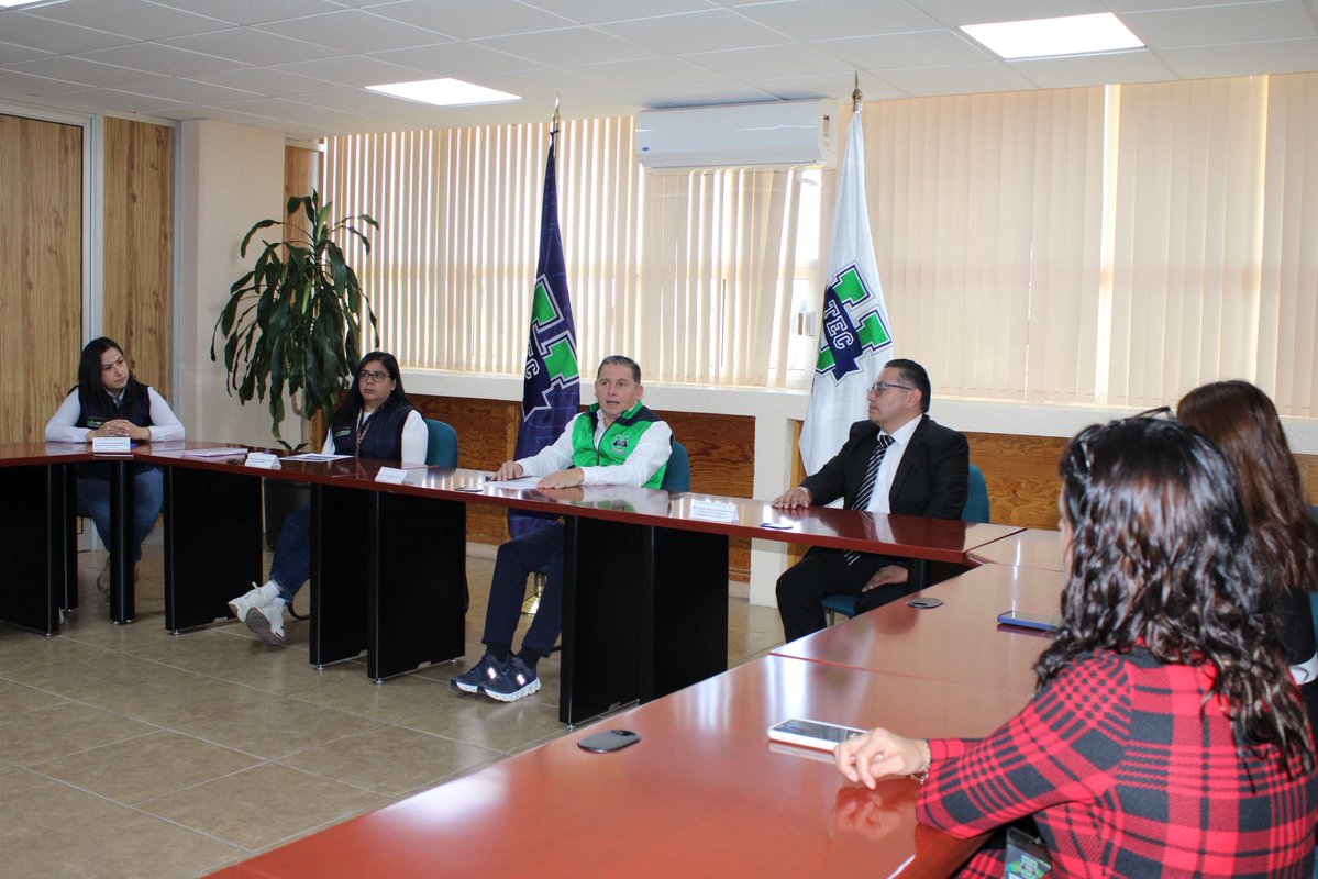 utec_tgo's tweet image. La UTEC formalizó un convenio de colaboración con el Colegio de Criminalística de Hidalgo, A.C., con el objetivo de fortalecer la formación de toda la comunidad universitaria y, de manera especial, de las y los estudiantes de la Ingeniería en Criminalística y Ciencias Forenses.