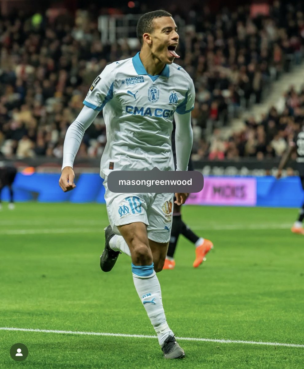 Embou_13 tweet media