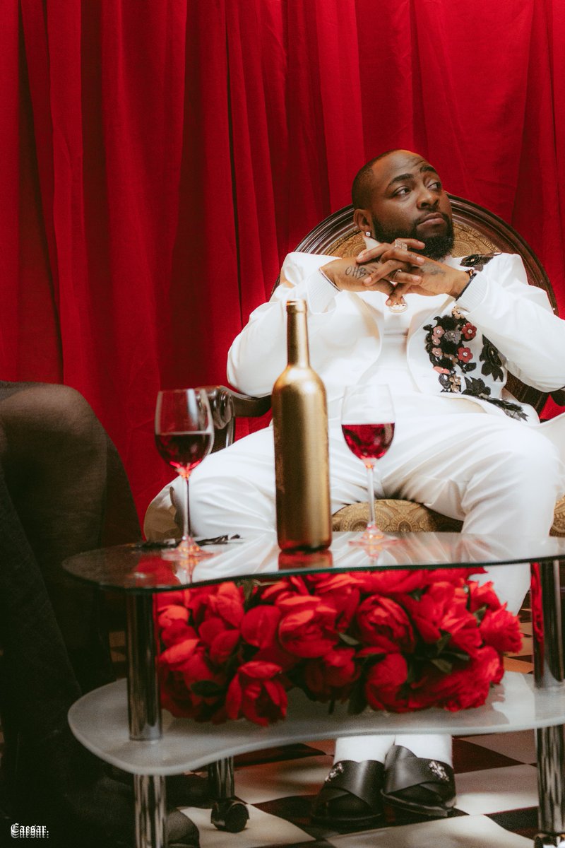 atlonglastcz's tweet image. Grateful to have documented a small part of your greatness. More life king @davido 💫
All photos by me.