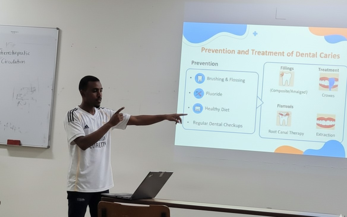 MUGISHAPat41666's tweet photo. 🦷Strong smiles start with knowledge. ✨
Oral health education empowers people to prevent disease, build healthy habits, and protect their confidence. Better education = better oral hygiene = healthier communities. https://t.co/fl0YWlMjPn