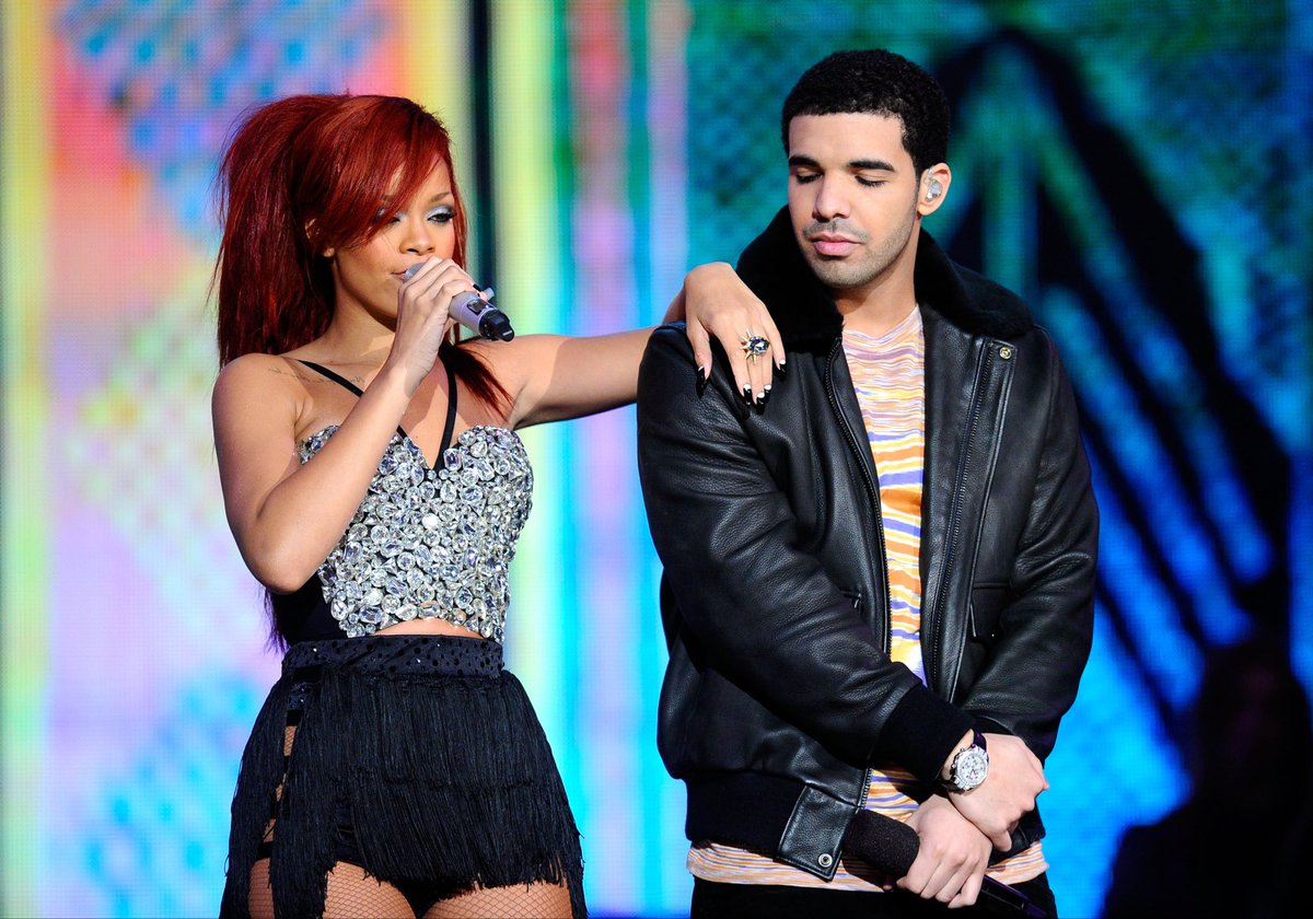 DrakeChart's tweet image. .@Rihanna &amp;amp; @Drake’s “What’s My Name” has now surpassed 700 MILLION streams on Spotify. 

This is Drake’s 42nd and Rihanna’s 29th credited song to achieve this.