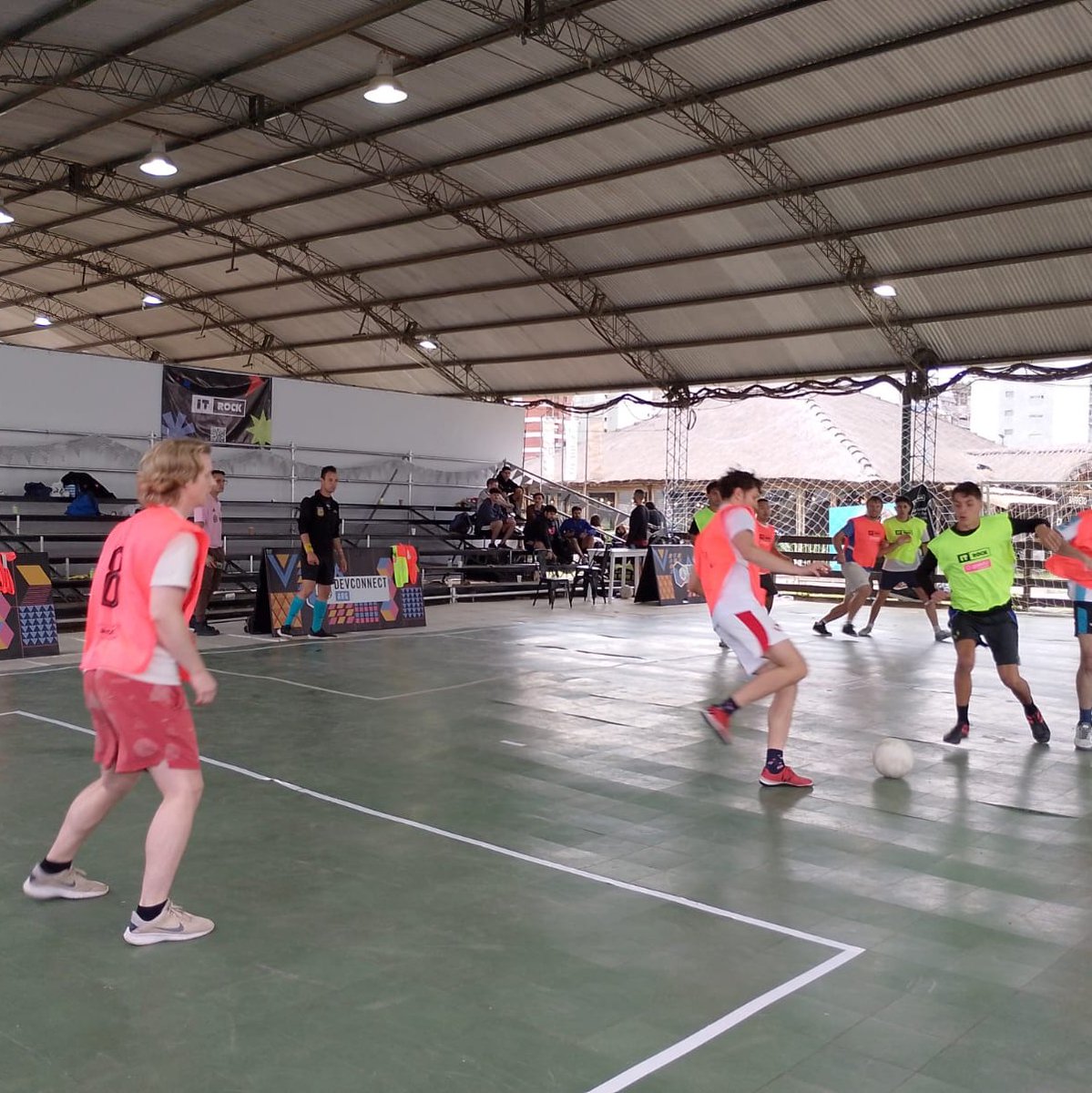 ITRockDigital's tweet image. What a game today at @EFDevcon, both teams left everything out there ⚽️
see you tomorrow for the final, it’s gonna be 🔥

#ITRockAndGol #DevconnectARG #BuenosAires