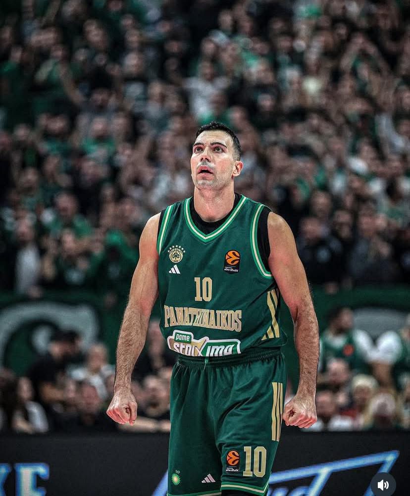 tzenipanat's tweet image. Μη φύγεις ποτέ αρχηγέ! 💚☘️

#paobc #paofc #paobcaktor