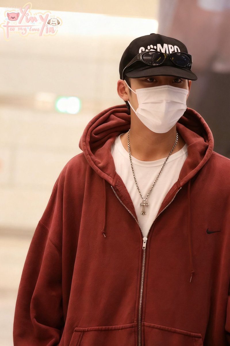 20251121

#민규 #세븐틴 #MINGYU #SEVENTEEN