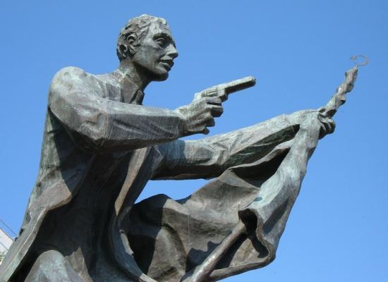 tcserhatyuksel's tweet image. Bu gece buraya bir efsane bırakıyorum.🇹🇷🇹🇷🇹🇷