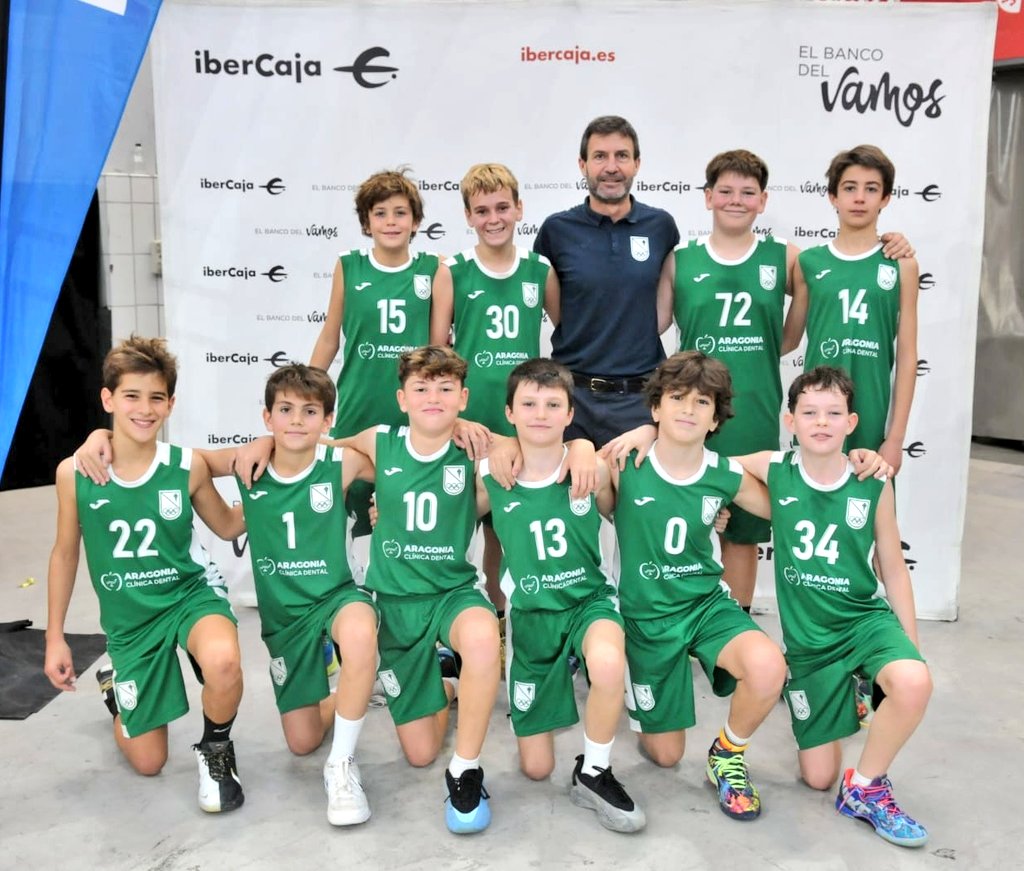 stcbaloncesto's tweet image. Diversión, ilusión y aprendizaje en una nueva experiencia en el Día del Mini para nuestros equipos alevines. Gracias a @zaragozadeporte y @fabasket por el esfuerzo organizativo. Otro éxito un año más. #MiniStadium🏀💚⛹️‍♀️⛹️