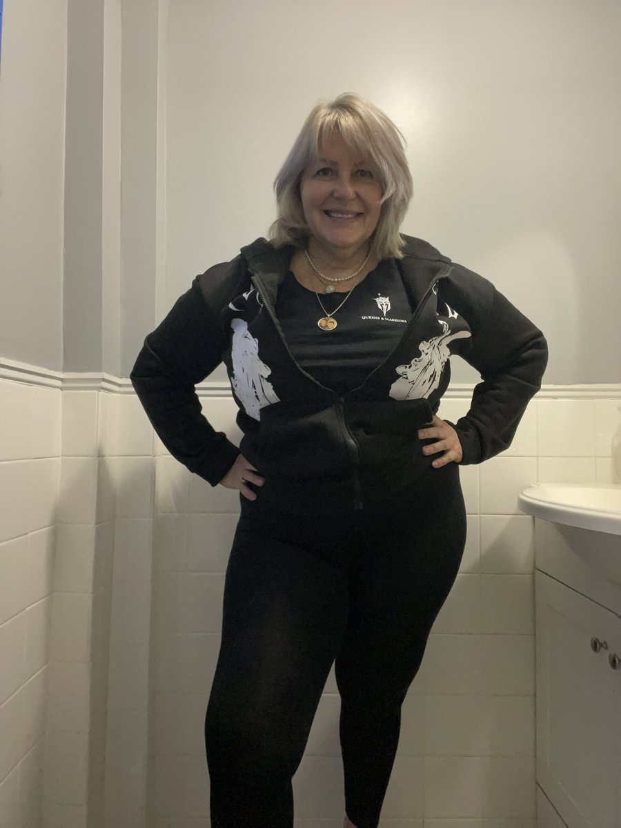 BronxGal62's tweet image. Happy Friday #FridayVibes #linkinbio #happygirlsaretheprettiest