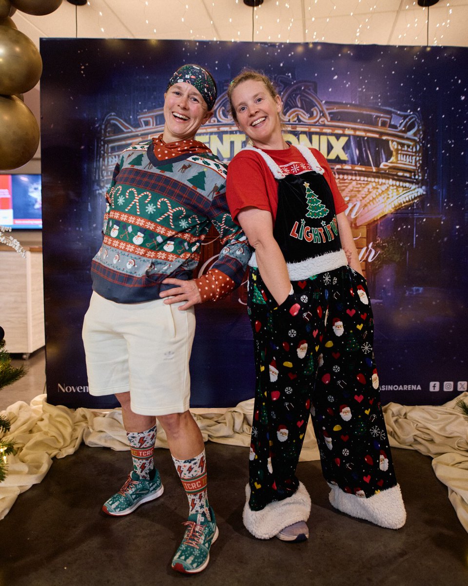 Nothing but BIG SMILES for <a href="/PTXofficial/">Pentatonix</a>  😁 😁 😁 

📸: <a href="/joelemke/">Joe Lemke</a>