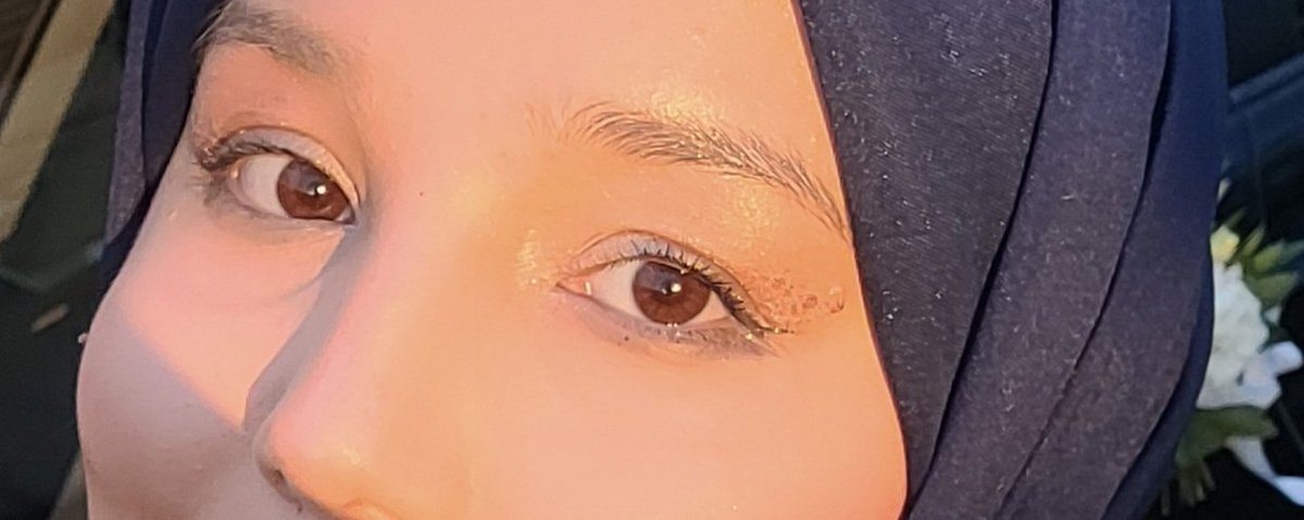 Milletin renkli gözlerinin yanında bizimkilerin garibanlık:))