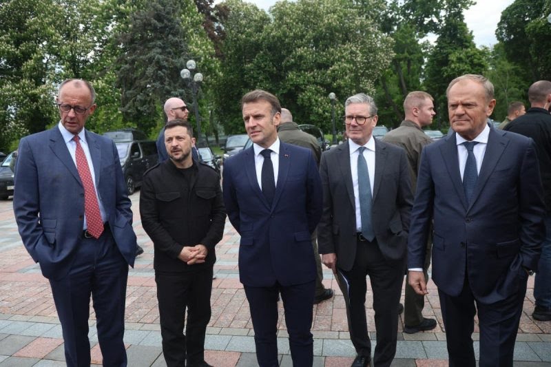 Найбільші європейські союзники після переговорів із Зеленським відкинули план Трампа
🤷‍♀️🤷‍♂️