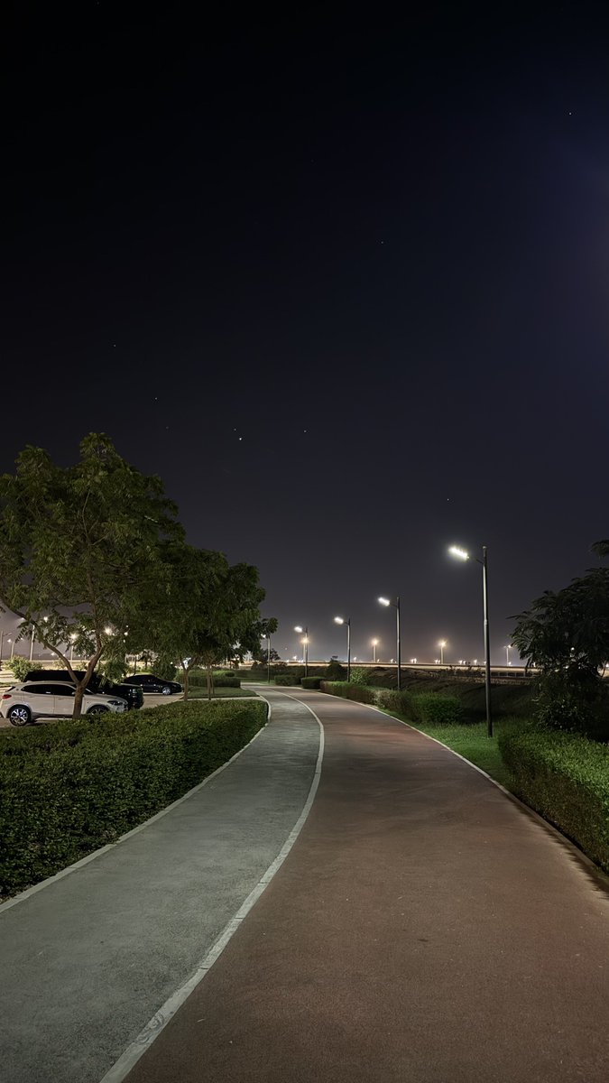 cc3vi's tweet image. 🌃♥️