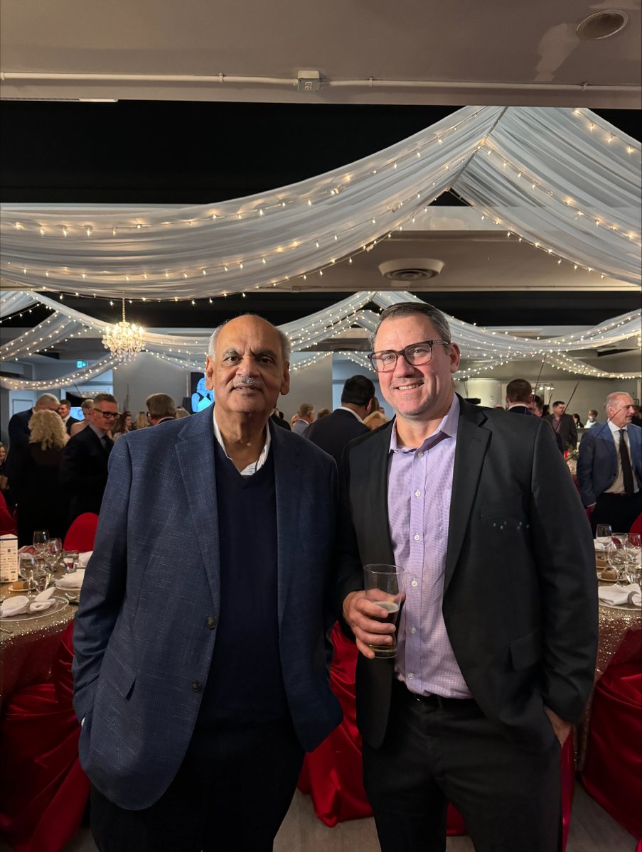 solowaywright's tweet image. Our team was proud to attend B’nai Brith Kingston’s “An Evening with… Tessa Virtue” as a Corporate Table Sponsor. Funds raised support the St. Vincent de Paul Society of Kingston. Learn more: svdpkingston.com

#SolowayWright #CommunityMatters #Kingston #GivingBack