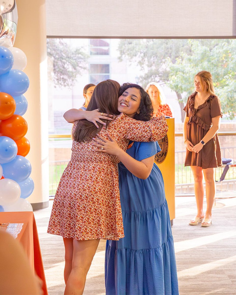 utexascoe's tweet image. Congratulations to our graduating Longhorn teachers honored at the Fall Teacher Pinning Ceremony. Their dedication and passion will shape classrooms across Texas and beyond. 

#HookEm #WhatStartsHere