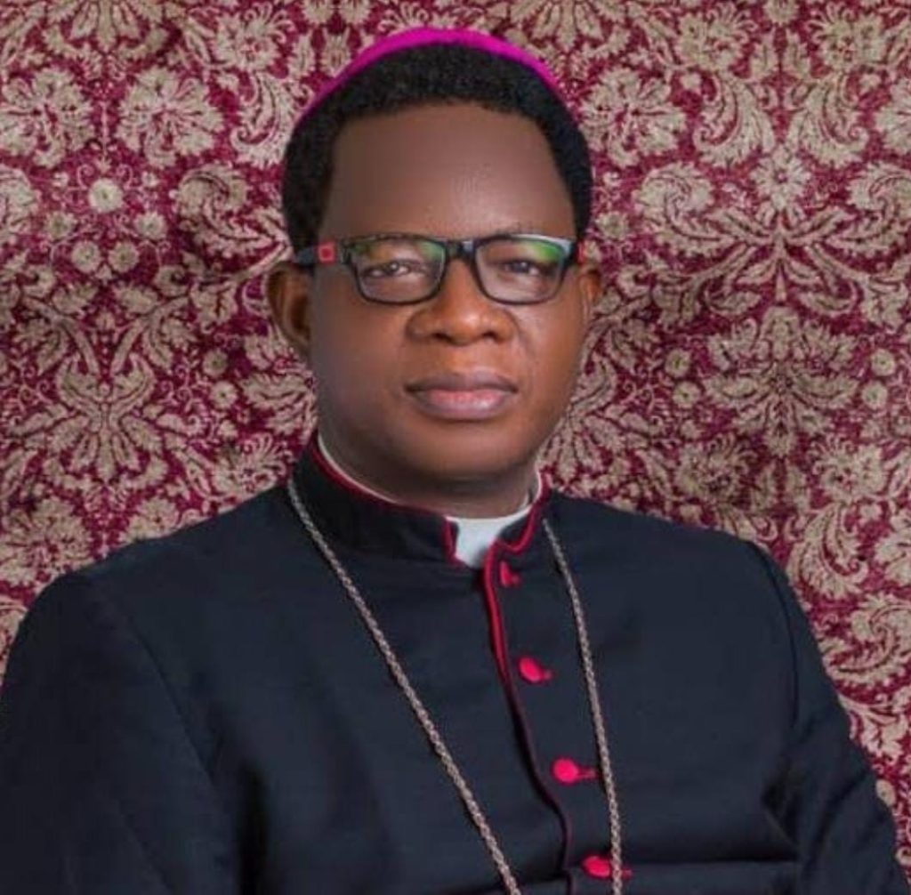 DailyPostNGR's tweet image. The chairman of the Christian Association of Nigeria, CAN, Niger State chapter, Most Rev. Bulus Dauwa Yohanna, has confirmed that 227 people, including teachers and students, were abducted from St Mary’s Catholic Primary and Secondary Schools in Papiri, Niger State.
