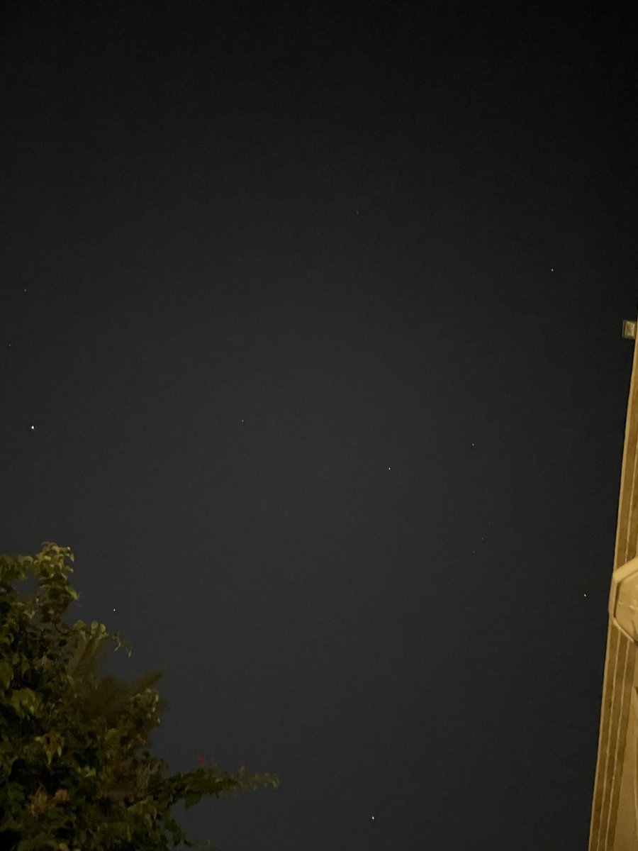 soleillcoco's tweet image. Orion and other stars taken with a calculator 🌌