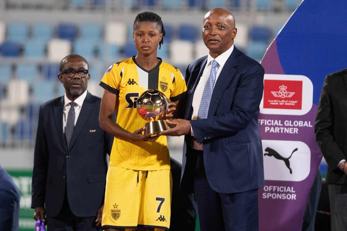 ASECMimosas's tweet image. Notre attaquante, Habibou Ouedraogo désignée meilleure joueuse de la ligue des champions féminine de la CAF.
Bravo à toute l&apos;équipe.
#ASEC #CAFWCL
