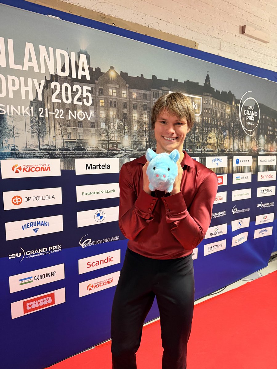 🇱🇻 Deniss Vasiljevs #FinlandiaTrophy 

[Overall feeling]: It was maybe not solid, but good. I'm happy. I have a lot of difficulties, but I feel quite happy.  I am having a little bit of a left (muscle) chain issue. Really, my goal is to stabilize for the 2nd part of the season.