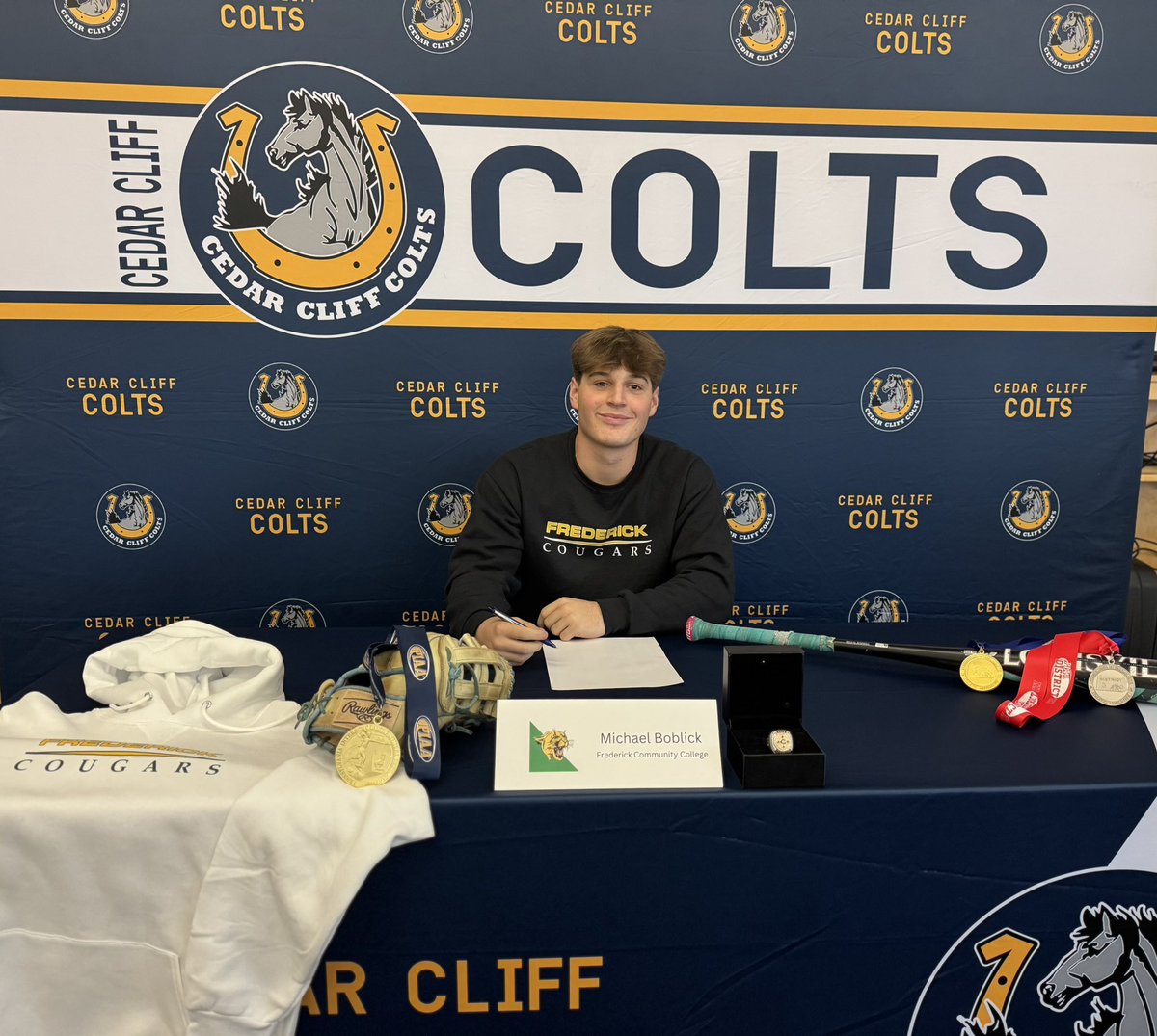 Justin Secrest tweet media