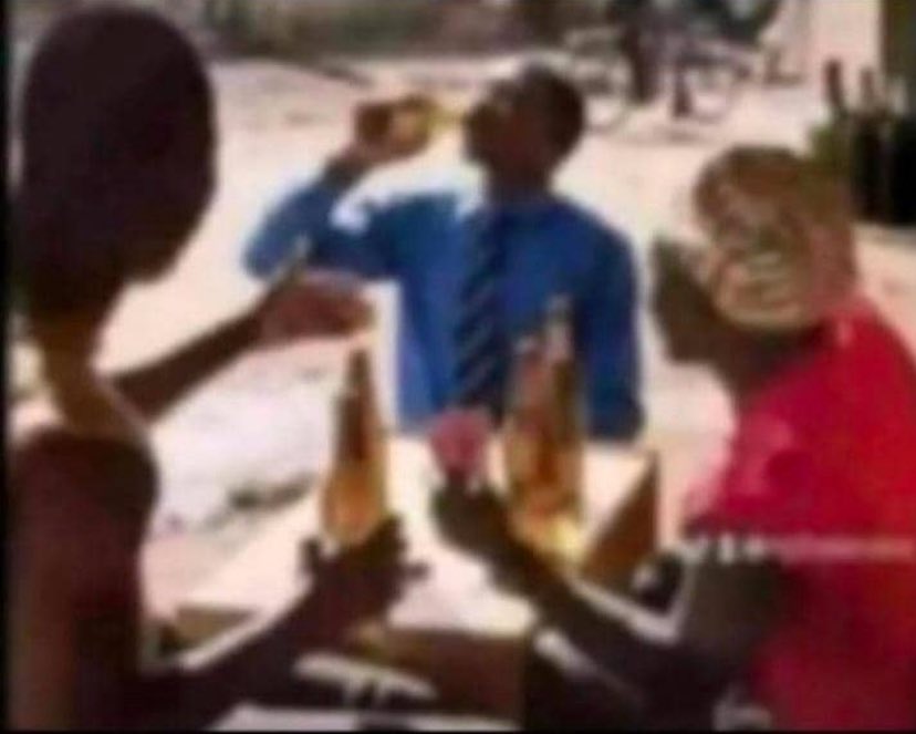 Sunday vs Friday 😂😂