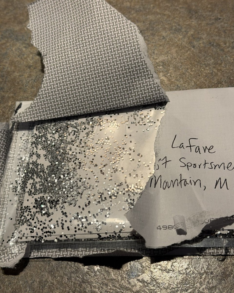 Glitter bomb mailed to my home. My political opposition failed miserably. I’m invincible to their microplastic attacks.