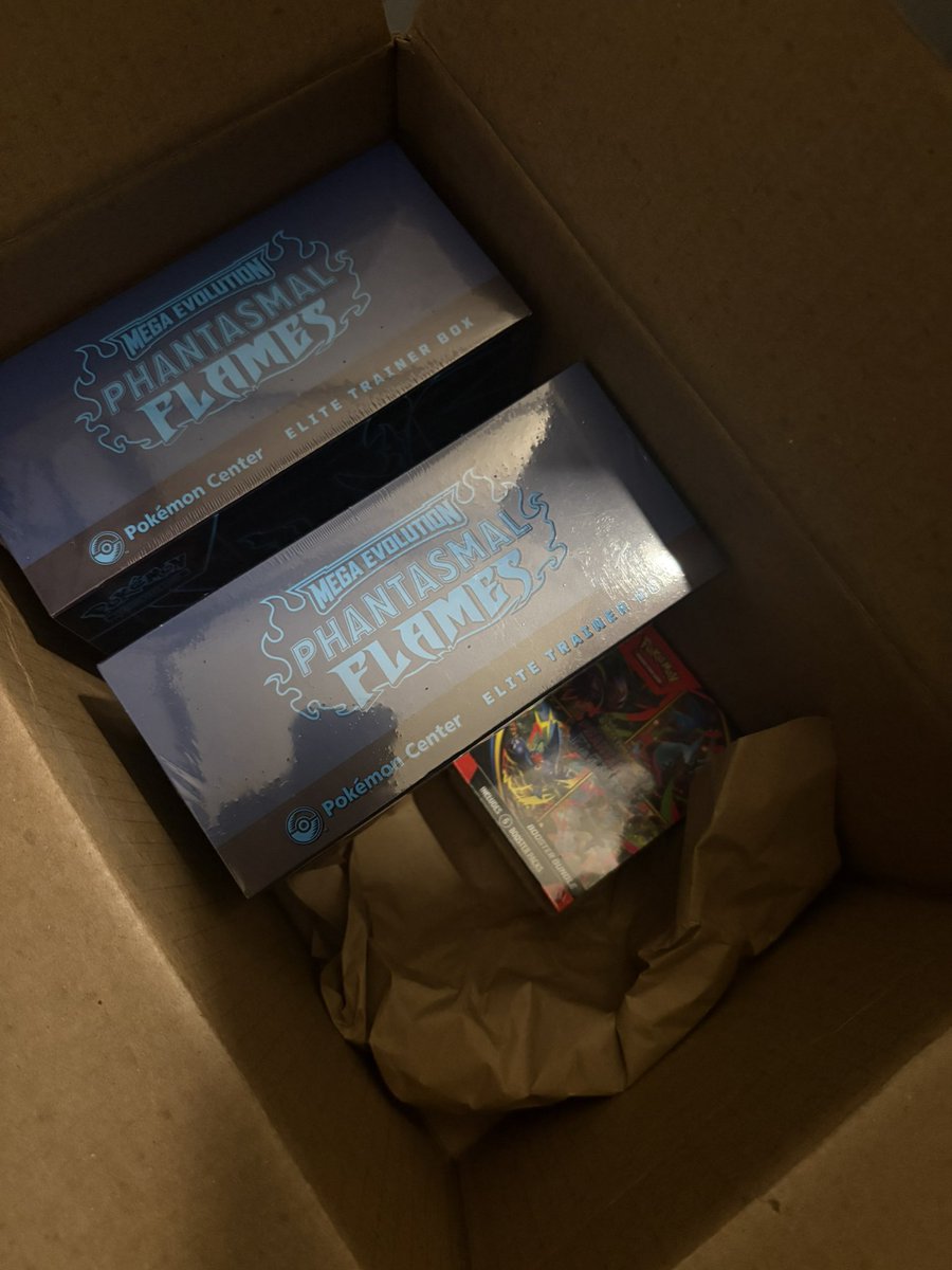 MerkTcg's tweet image. So after all this shit they send me the wrong order too was supposed to be 2 PC etbs and a Booster box ticket submitted hopefully they fix this