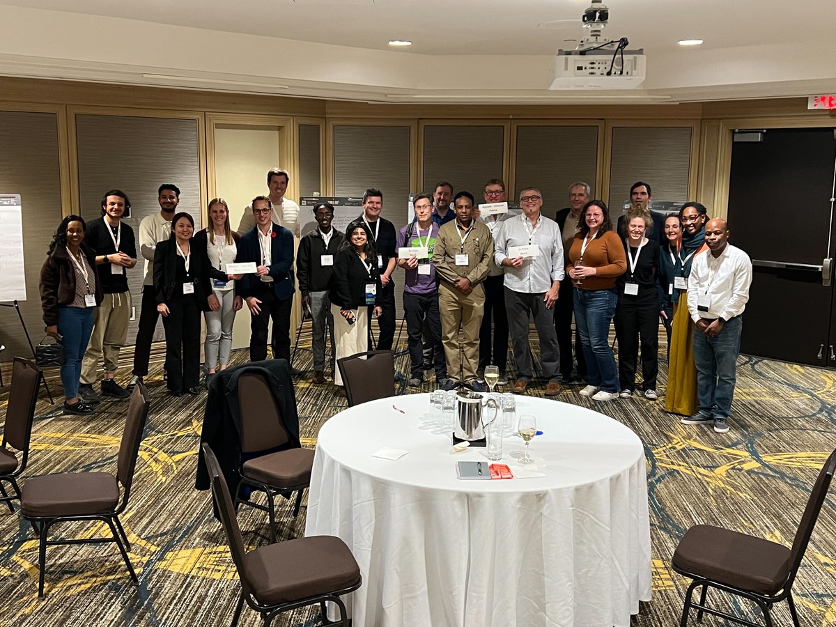 mok_lab's tweet image. Had a great discussion on ART-R in Africa at the Malaria Crosses Collaboration meeting during #ASTMH2025 - examining the challenges and potential solutions for improving in-vitro and in-vivo assays to strengthen malaria parasite drug phenotyping.