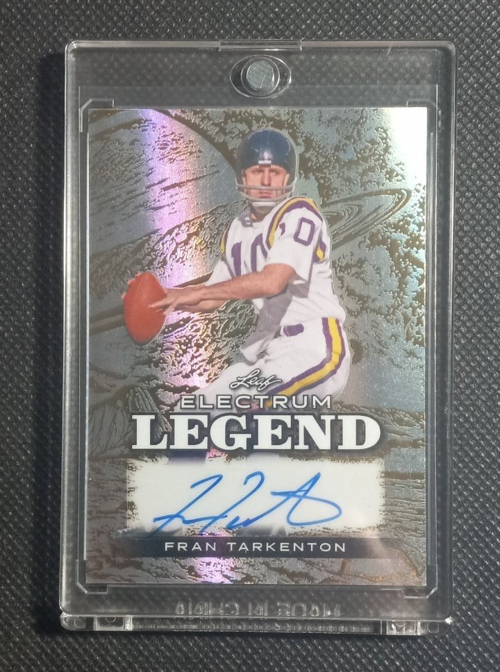 SNoesportscards's tweet image. $60 Shipped
$55 Stacked
Fran Tarkenton Legend Autograph Silver Gold Foil 1/1
PayPal G&amp;amp;S or Venmo