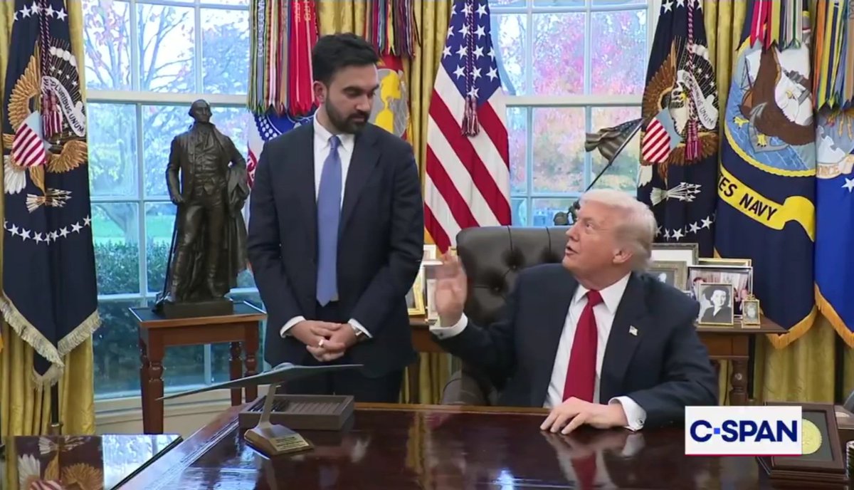 its_davidcastro's tweet image. Mamdani looks like a toddler next to his dad at the store, begging his father to buy him stuff